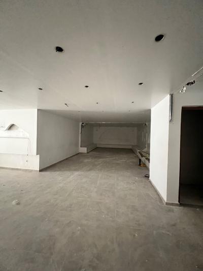 Rent Commercial Alger Hydra