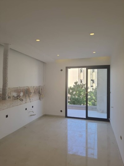 بيع شقة 3 غرف 4 غرف 5 غرف الجزائر بئر مراد رايس