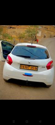 citadine-peugeot-208-2015-allure-bejaia-algerie