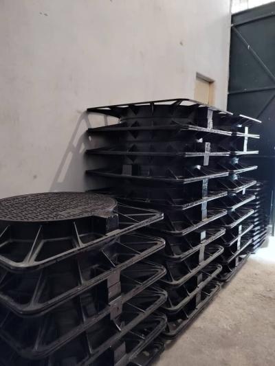 TAMPON EN FONTE 850*850