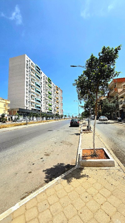 بيع أرض وهران بئر الجير