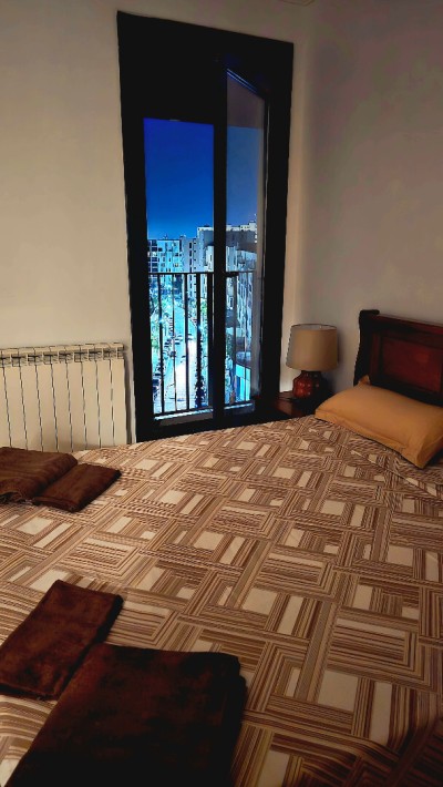 كراء للعطل شقة 4 غرف وهران بئر الجير