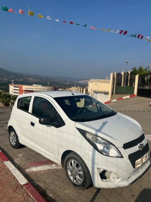 voitures-chevrolet-new-spark-2015-tolga-biskra-algerie