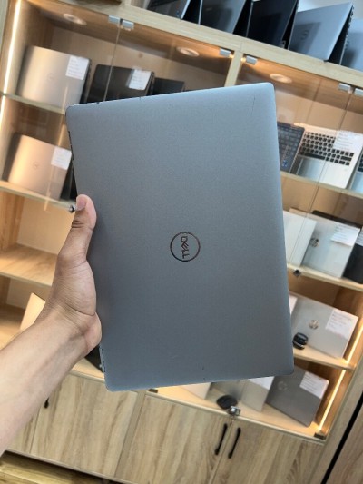 Dell latitude 5330 i5-1235U 8gb 256ssd