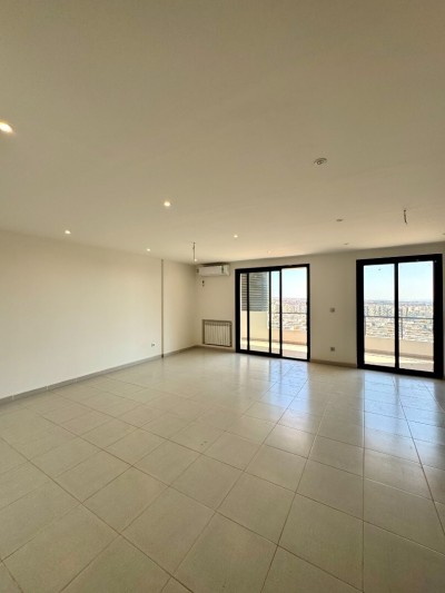 Sell Apartment F4 Oran Bir el djir