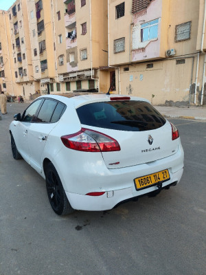 voitures-renault-megane-3-2014-gt-line-mostaganem-algerie