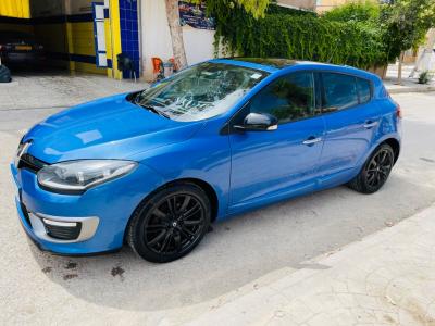 moyenne-berline-renault-megane-3-2017-gt-line-black-touch-oran-algerie