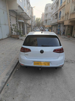 moyenne-berline-volkswagen-golf-7-2014-boudria-beni-yadjis-jijel-algerie