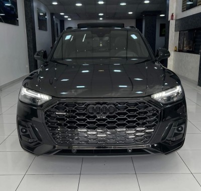 Audi Q5 2024 S-line full options