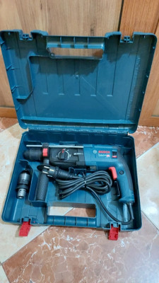 Perforateur Bosch GBH 2-28 F (Germany)