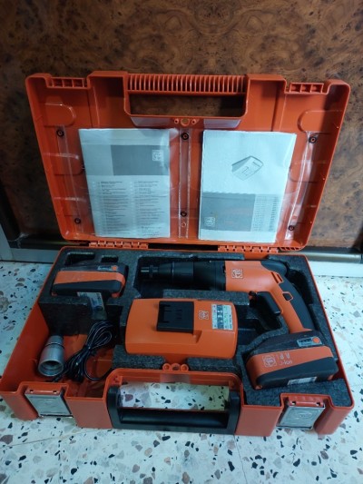 Visseuse Fein 18v 6Ah (charpente métallique)