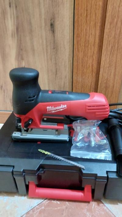 Scie sauteuse Milwaukee JS 120 X