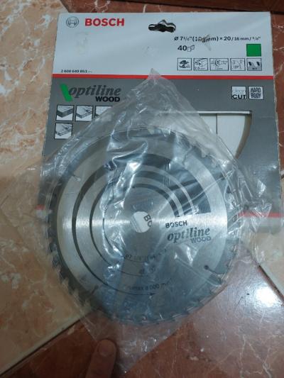 Disque à couper Bosch diam 184mm