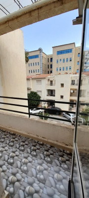 appartement-vente-f3-alger-cheraga-algerie