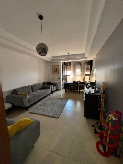 كراء شقة 4 غرف الجزائر العاشور