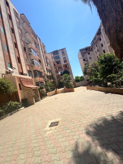 Sell Apartment F6 Alger Mohammadia