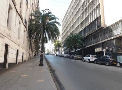 كراء شقة 7 غرف الجزائر الجزائر وسط