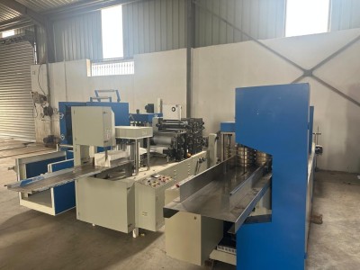 Machines de fabrication de serviettes en papier