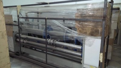  La machine de fabrication du carton