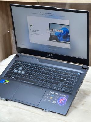 laptop-pc-portable-msi-cyborg-15-a12u-i5-12450h-16go-512go-ssd-nvidia-geforce-rtx2050-4go-gddr6-alger-centre-algerie