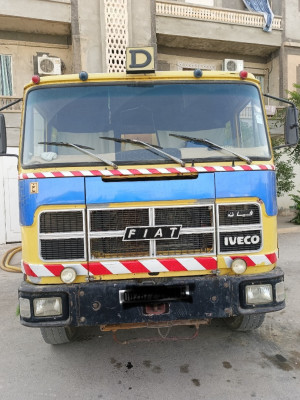 camion-iveco-fiat-1987-merouana-batna-algerie