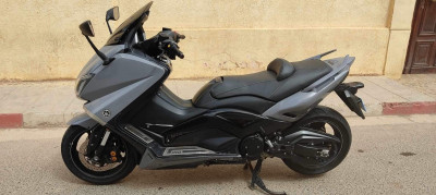 motos-scooters-yamaha-tmax-iron-2-2015-bou-ismail-tipaza-algerie