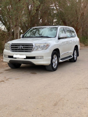 tout-terrain-suv-toyota-land-cruiser-2009-vx-r-laghouat-algerie