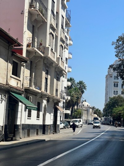 كراء شقة 3 غرف الجزائر الجزائر وسط