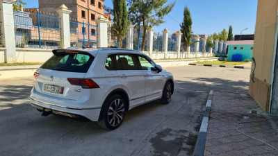 tout-terrain-suv-volkswagen-tiguan-2016-r-line-taher-jijel-algerie