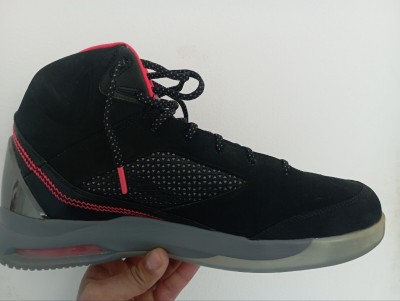 أحذية-رياضية-nike-jordan-الشلف-الجزائر