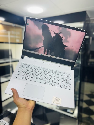 MSI SWORD 15 I7-11800H 16gb 512gb ssd rtx 3050ti 4gb 144hz