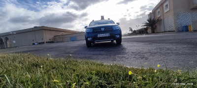 سيارة-صغيرة-dacia-sandero-2019-stepway-restylee-جيجل-الجزائر