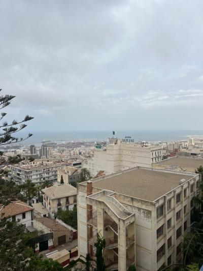 كراء شقة 3 غرف الجزائر المرادية