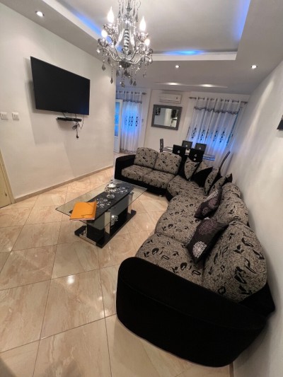 بيع شقة 3 غرف الجزائر العاشور