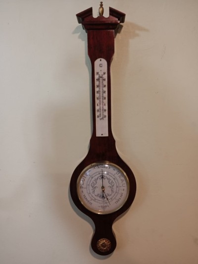 Station météo style victorien 