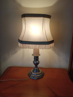 Ancienne lampe en etain avec abat jour  