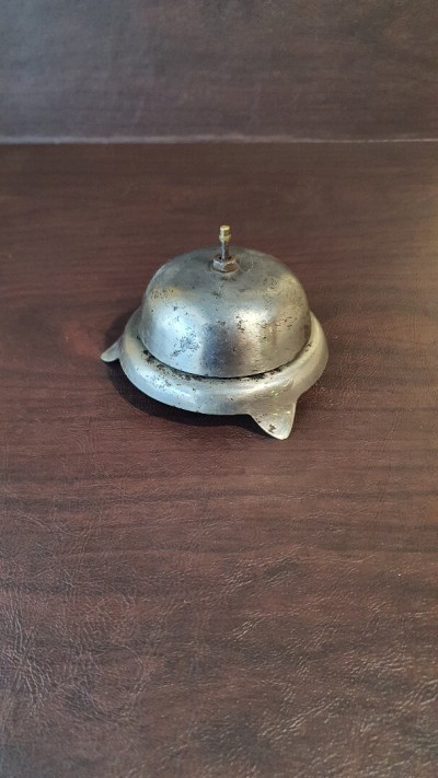Ancienne sonnette de comptoir ou de service, vintage Hotelerie, Restauration, Années 30's 