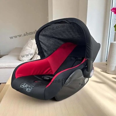 Maxi Cosi bébé (F) 