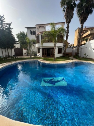 بيع فيلا الجزائر بن عكنون