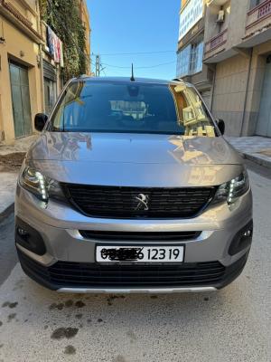 automobiles-peugeot-riffter-2023-gt-setif-algerie