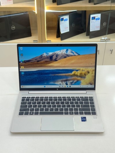 HP ELITEBOOK 640 G9 i7-1265U 32GB 1TB SSD TACTILE