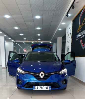 Renault Clio5 2021 Beznes 6vites