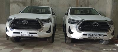 سيارات-toyota-huilux-pickup-2023-la-tout-الشلف-الجزائر