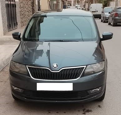 sedan-skoda-rapid-2019-oran-algeria