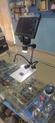 Microscope G1200A+(7.3" Monitor 1200X ;photo;vidéo)(withbattery)