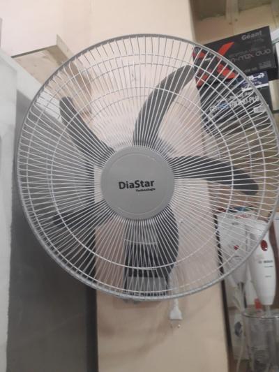 VENTILATEUR DIASTAR MUR TÉLÉCOMMANDE