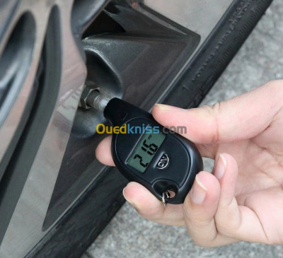  Manomètre pression des pneus 