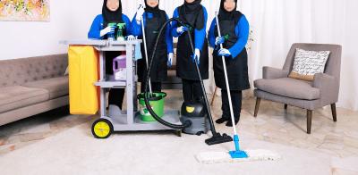 Société de nettoyage, femme de ménage, ponçage & lustrage du sol