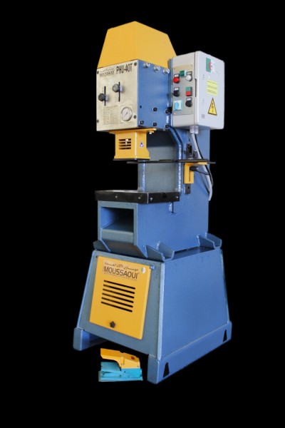 Presse Hydraulique Universelle 40 Tonnes PHU-40 à 6 Dispositifs (Fonctionnalités)