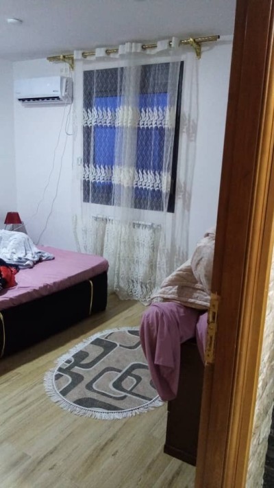 بيع شقة طابق فيلا غرفتين الجزائر عين طاية